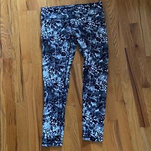 Danskin leggings